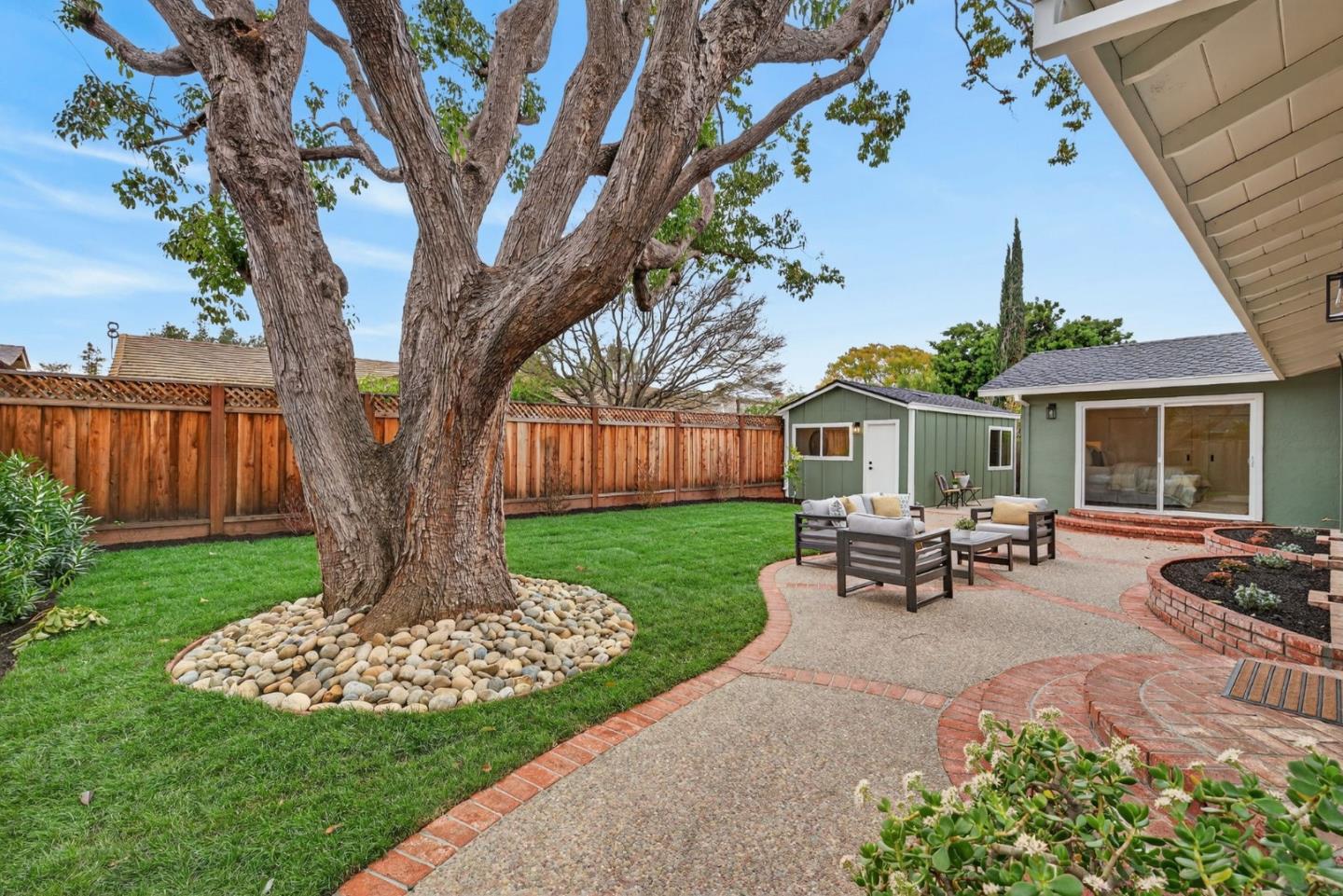 Detail Gallery Image 49 of 61 For 1806 Kirklyn Dr, San Jose,  CA 95124 - 4 Beds | 2/1 Baths