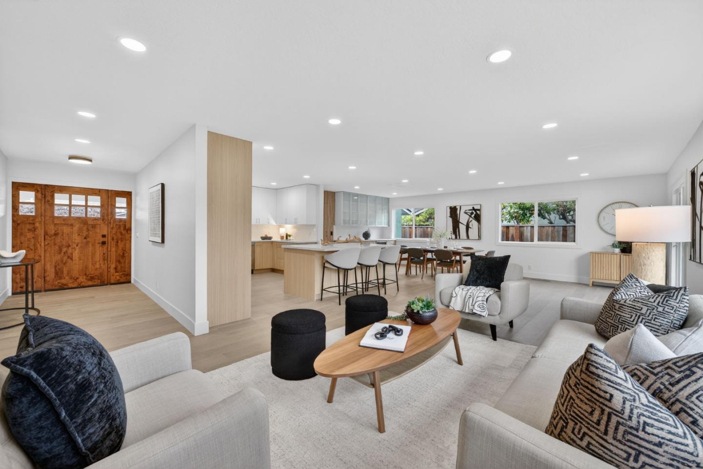 Detail Gallery Image 7 of 61 For 1806 Kirklyn Dr, San Jose,  CA 95124 - 4 Beds | 2/1 Baths