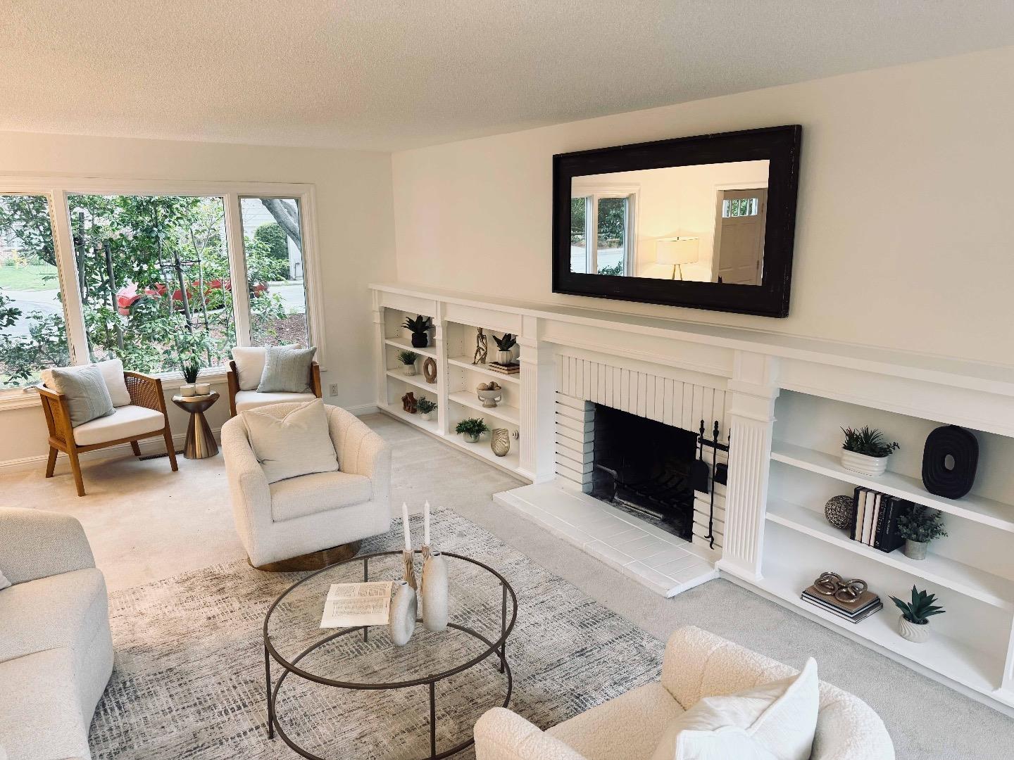 Detail Gallery Image 3 of 25 For 3575 Wellesley Ct, Mountain View,  CA 94040 - 4 Beds | 2/1 Baths