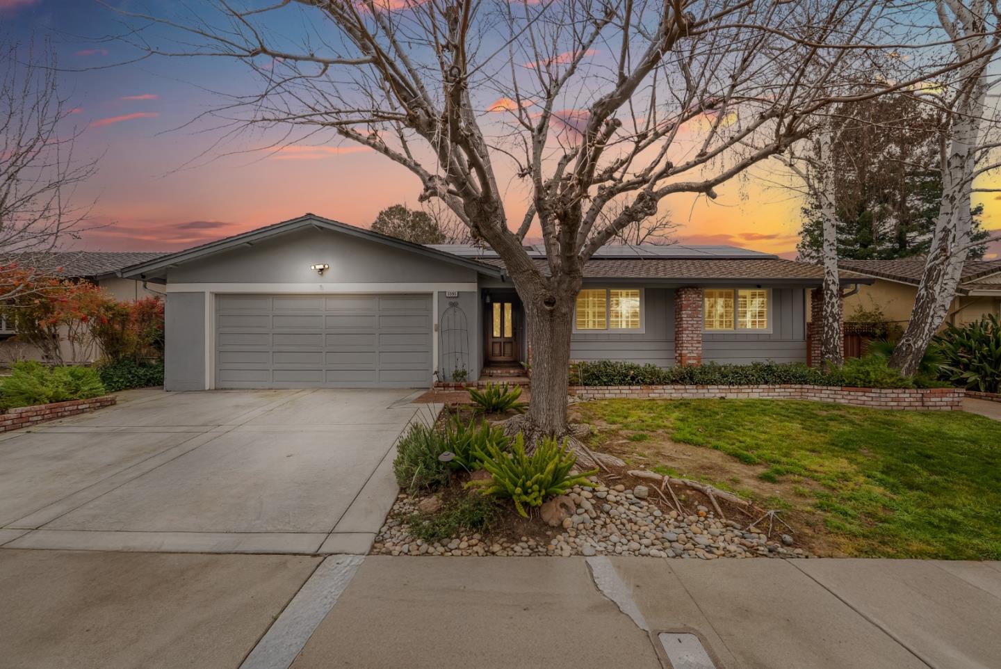 Detail Gallery Image 2 of 40 For 5595 San Antonio St, Pleasanton,  CA 94566 - 3 Beds | 2 Baths
