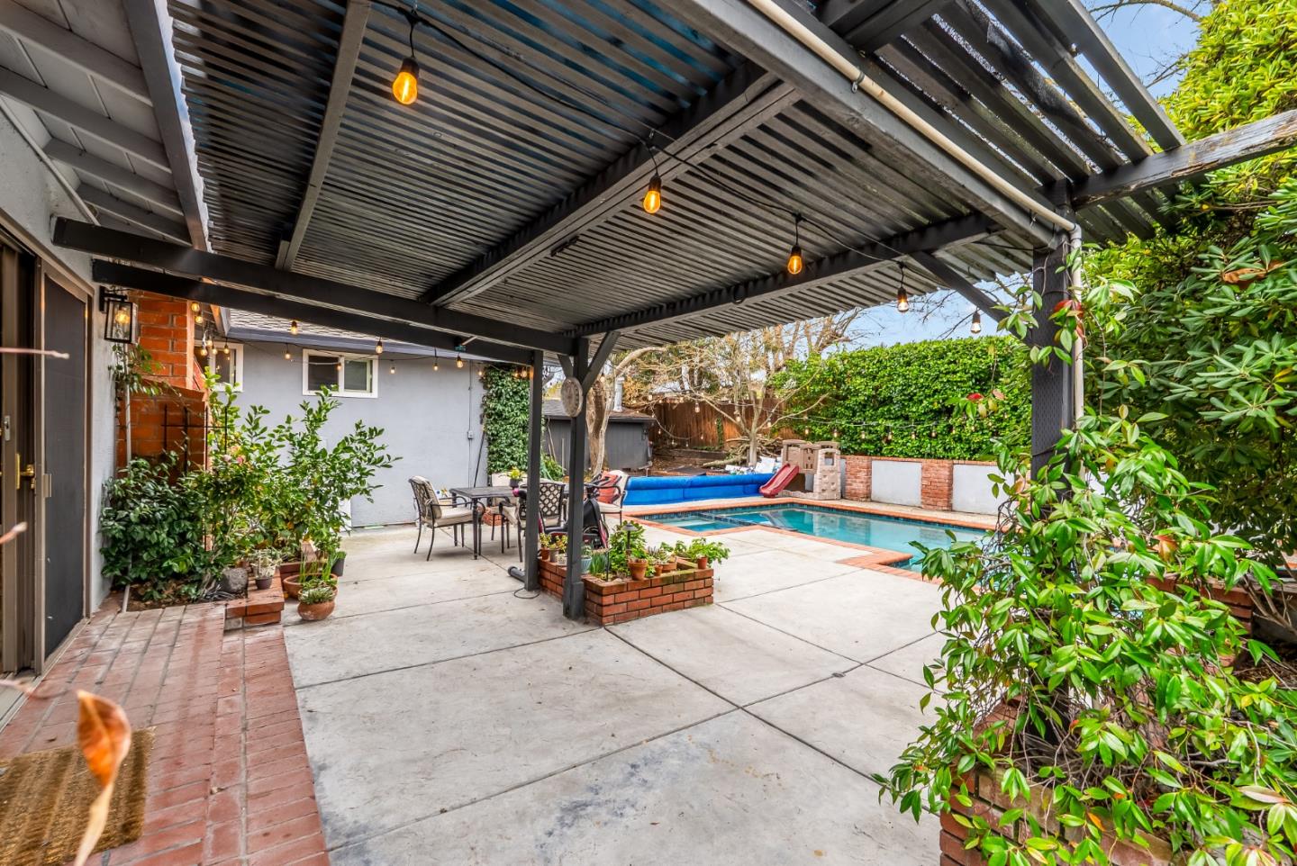 Detail Gallery Image 33 of 40 For 5595 San Antonio St, Pleasanton,  CA 94566 - 3 Beds | 2 Baths