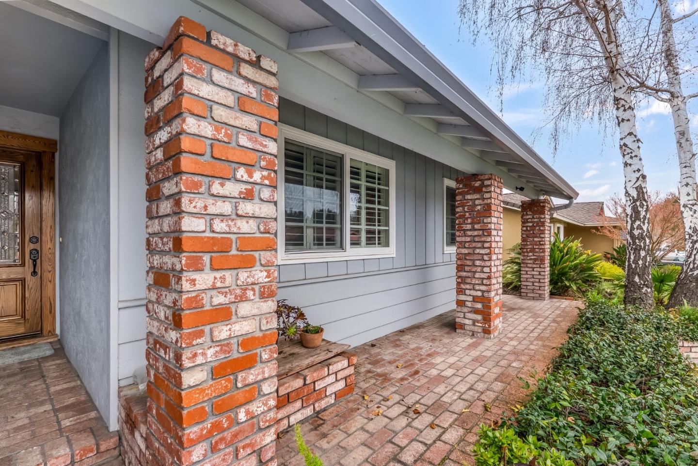 Detail Gallery Image 4 of 40 For 5595 San Antonio St, Pleasanton,  CA 94566 - 3 Beds | 2 Baths