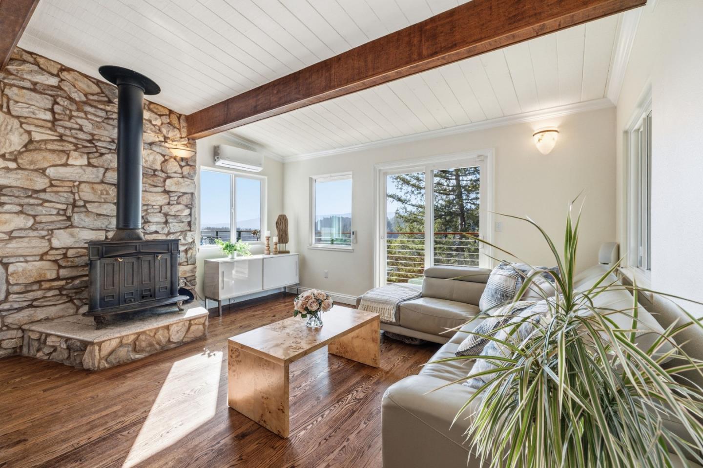 Detail Gallery Image 6 of 36 For 11207 Lake Blvd, Felton,  CA 95018 - 2 Beds | 2 Baths