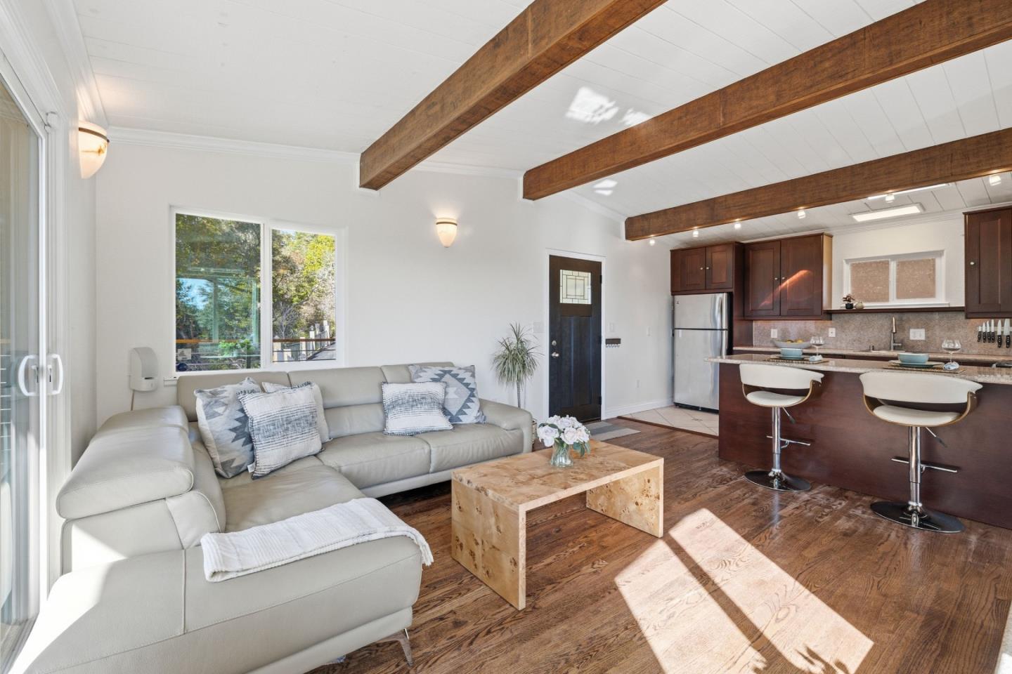 Detail Gallery Image 8 of 36 For 11207 Lake Blvd, Felton,  CA 95018 - 2 Beds | 2 Baths