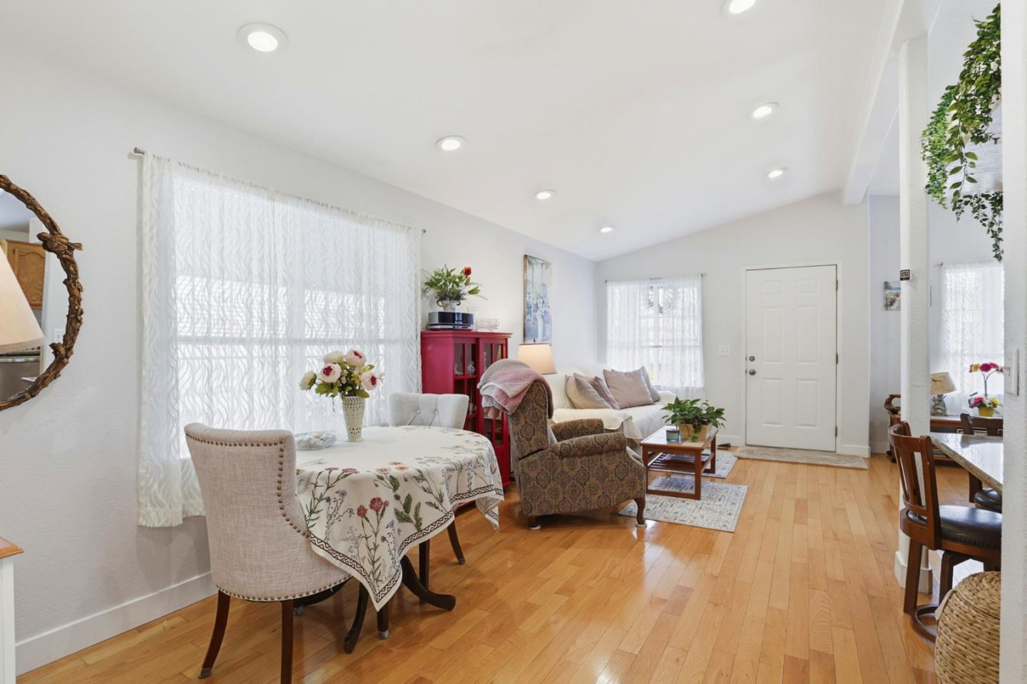 Detail Gallery Image 19 of 31 For 433 Sylvan Ave #120,  Mountain View,  CA 94041 - 2 Beds | 2 Baths