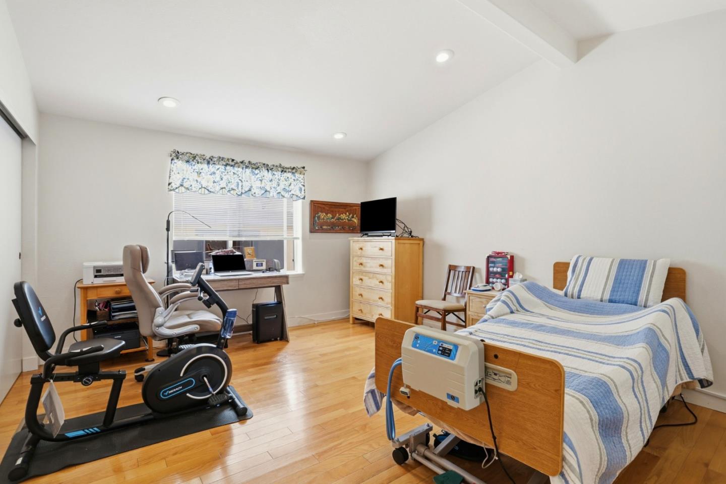 Detail Gallery Image 21 of 31 For 433 Sylvan Ave #120,  Mountain View,  CA 94041 - 2 Beds | 2 Baths