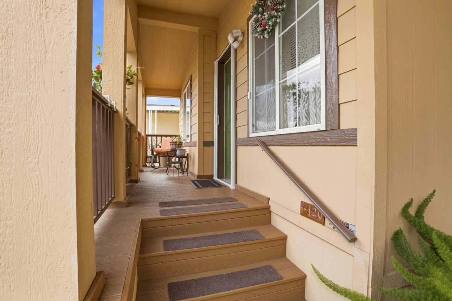 Detail Gallery Image 6 of 31 For 433 Sylvan Ave #120,  Mountain View,  CA 94041 - 2 Beds | 2 Baths