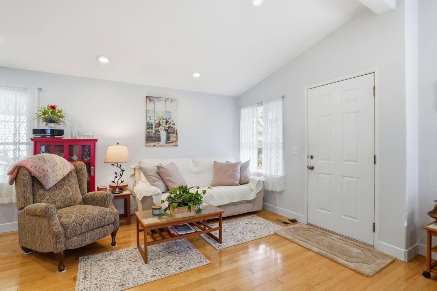 Detail Gallery Image 8 of 31 For 433 Sylvan Ave #120,  Mountain View,  CA 94041 - 2 Beds | 2 Baths