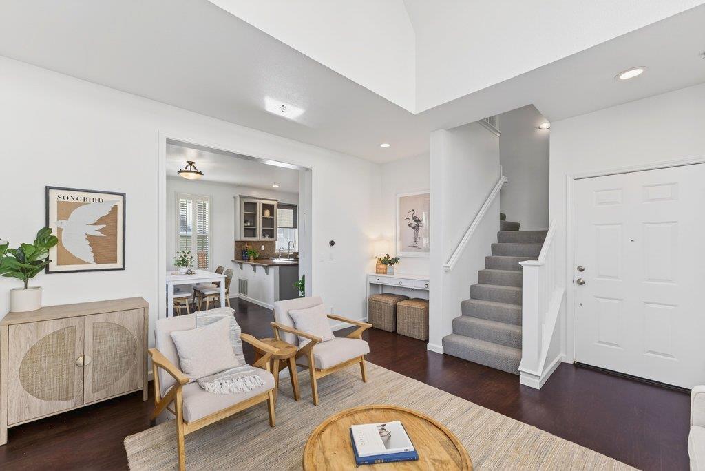 Detail Gallery Image 14 of 52 For 1055 Nobel Dr, Santa Cruz,  CA 95060 - 2 Beds | 2/1 Baths