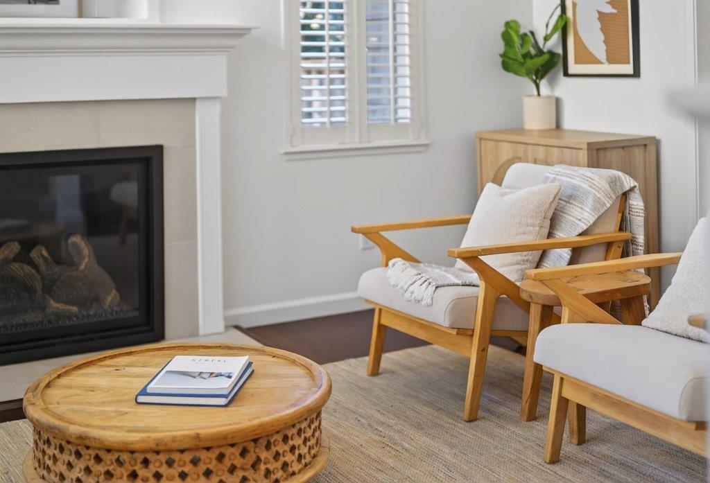 Detail Gallery Image 16 of 52 For 1055 Nobel Dr, Santa Cruz,  CA 95060 - 2 Beds | 2/1 Baths