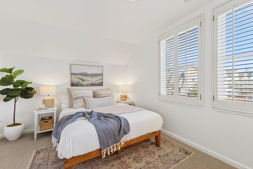 Detail Gallery Image 30 of 52 For 1055 Nobel Dr, Santa Cruz,  CA 95060 - 2 Beds | 2/1 Baths