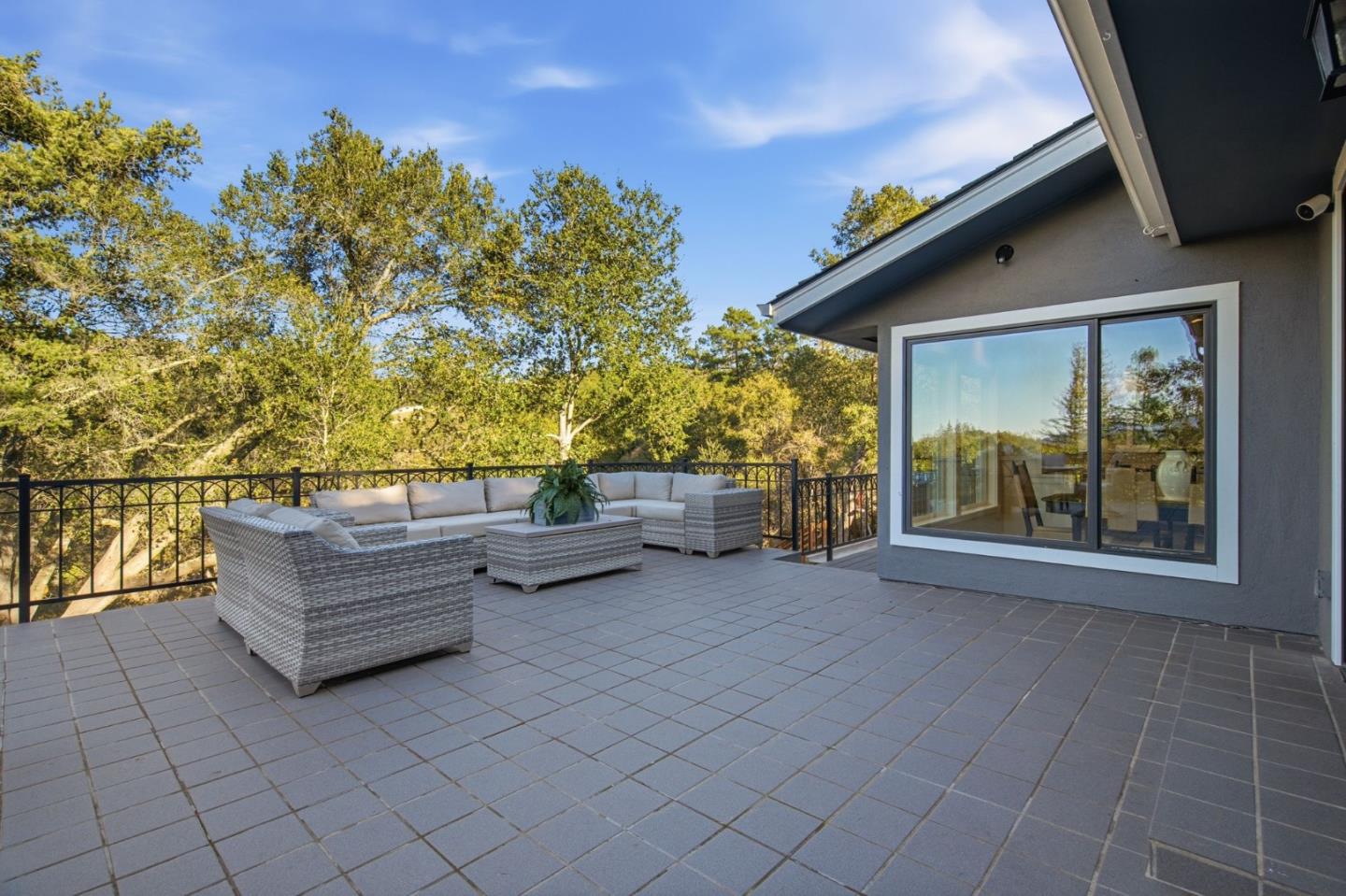 Detail Gallery Image 14 of 78 For 108 Teresita Way, Los Gatos,  CA 95032 - 5 Beds | 4 Baths