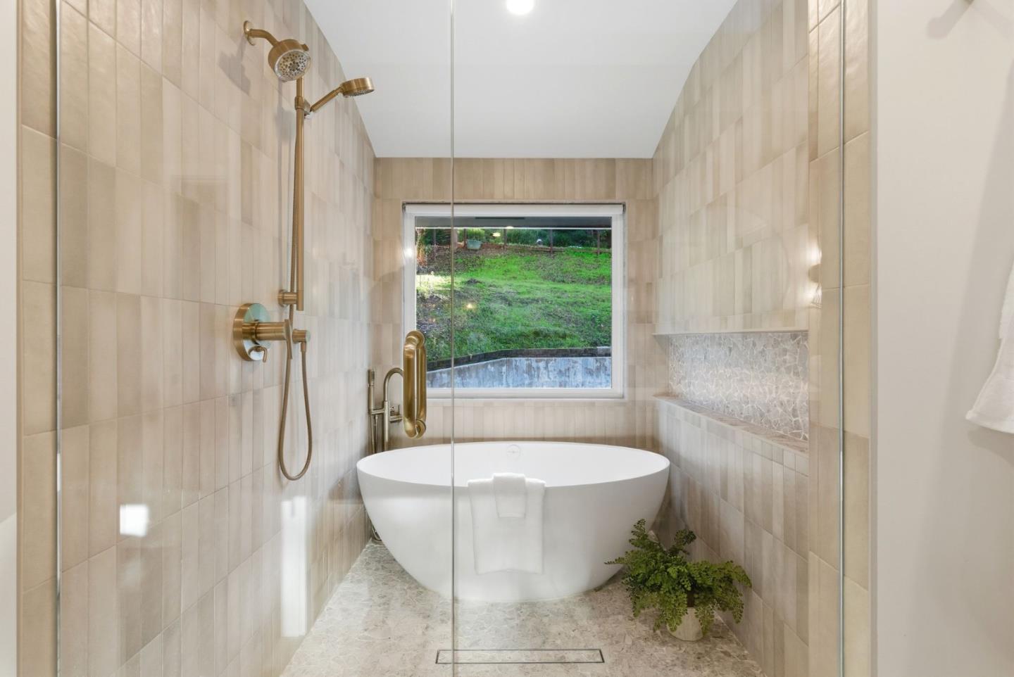 Detail Gallery Image 25 of 78 For 108 Teresita Way, Los Gatos,  CA 95032 - 5 Beds | 4 Baths