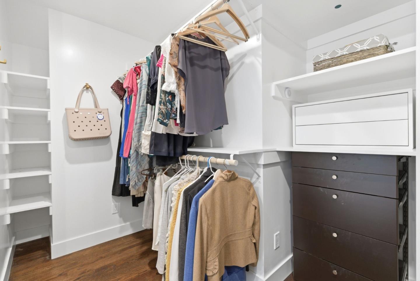 Detail Gallery Image 26 of 78 For 108 Teresita Way, Los Gatos,  CA 95032 - 5 Beds | 4 Baths