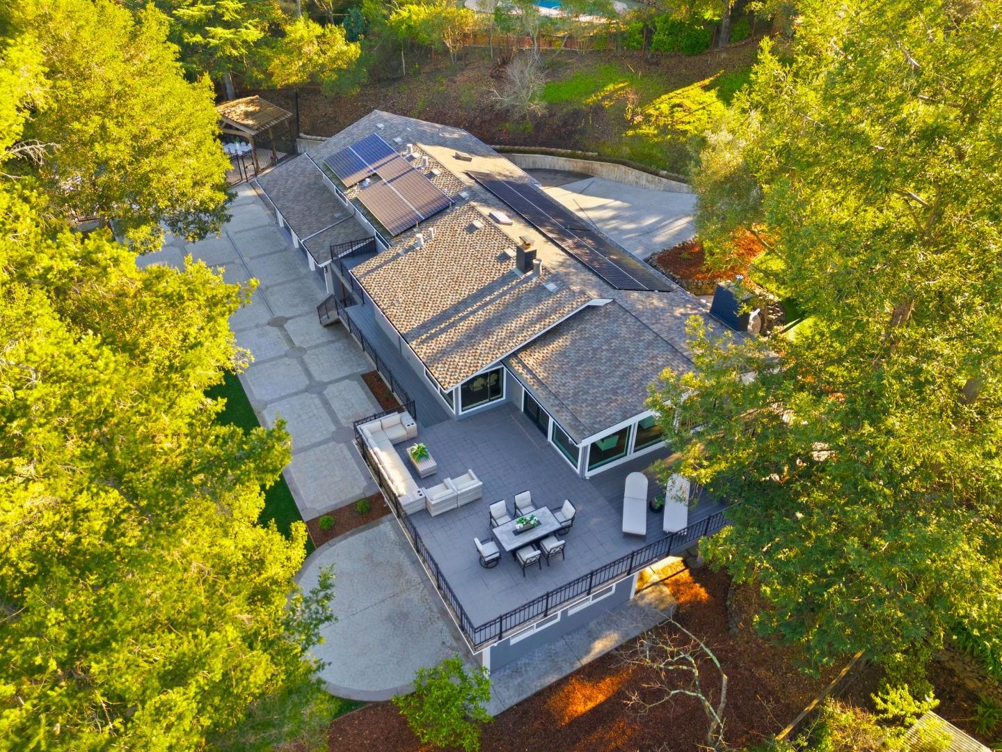 Detail Gallery Image 4 of 78 For 108 Teresita Way, Los Gatos,  CA 95032 - 5 Beds | 4 Baths