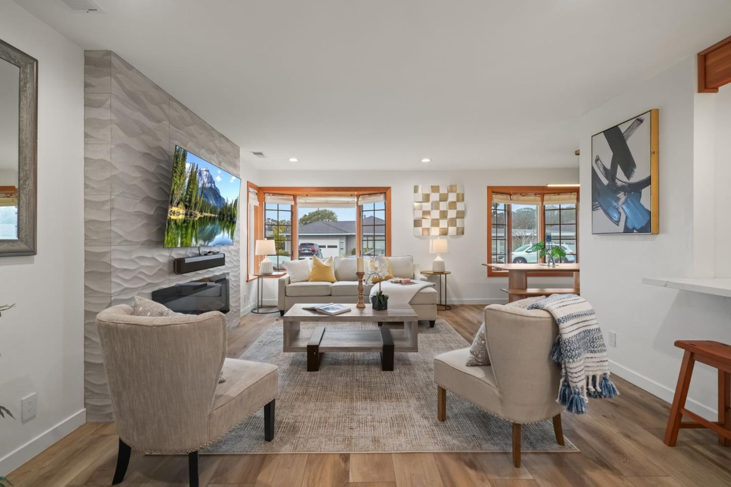 Detail Gallery Image 2 of 21 For 2255 Hamilton Ave, San Bruno,  CA 94066 - 4 Beds | 3 Baths