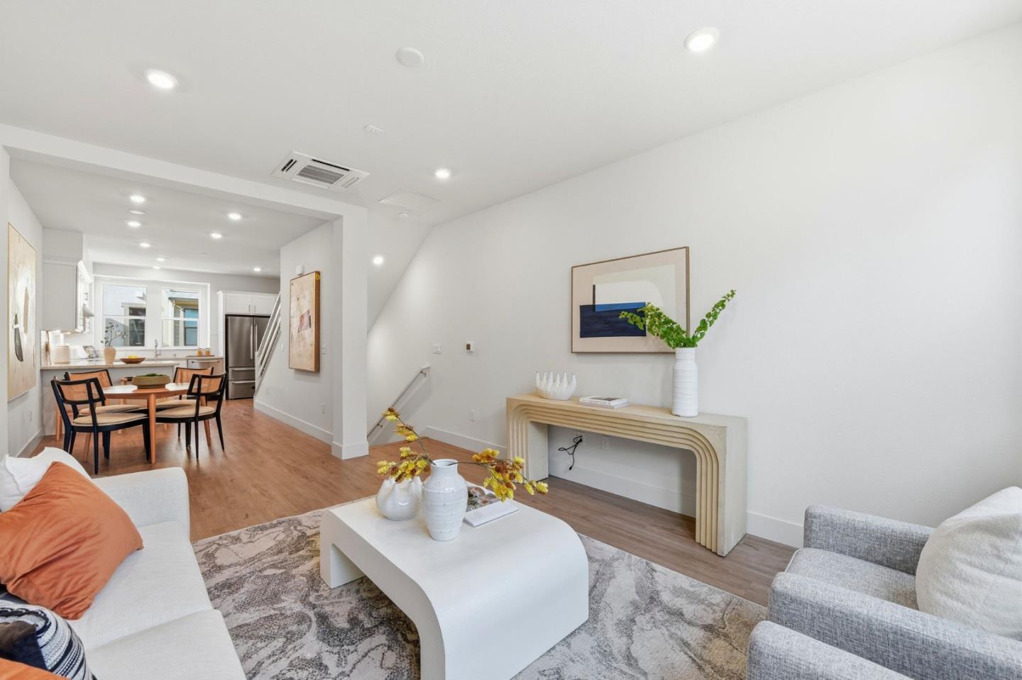 Photo #5: ML82030296 Listing: Photo #5