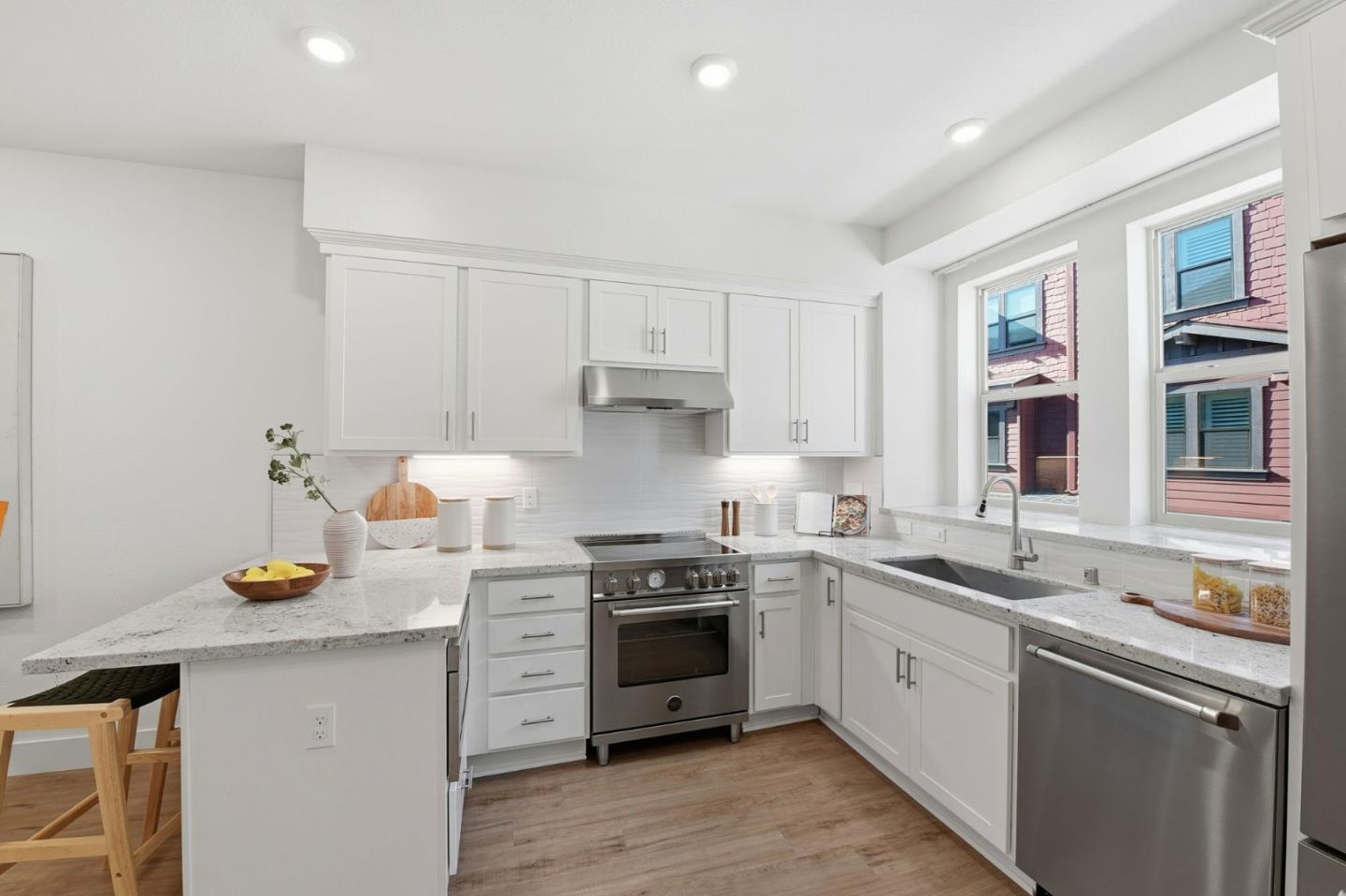 Photo #9: ML82030296 Listing: Photo #9