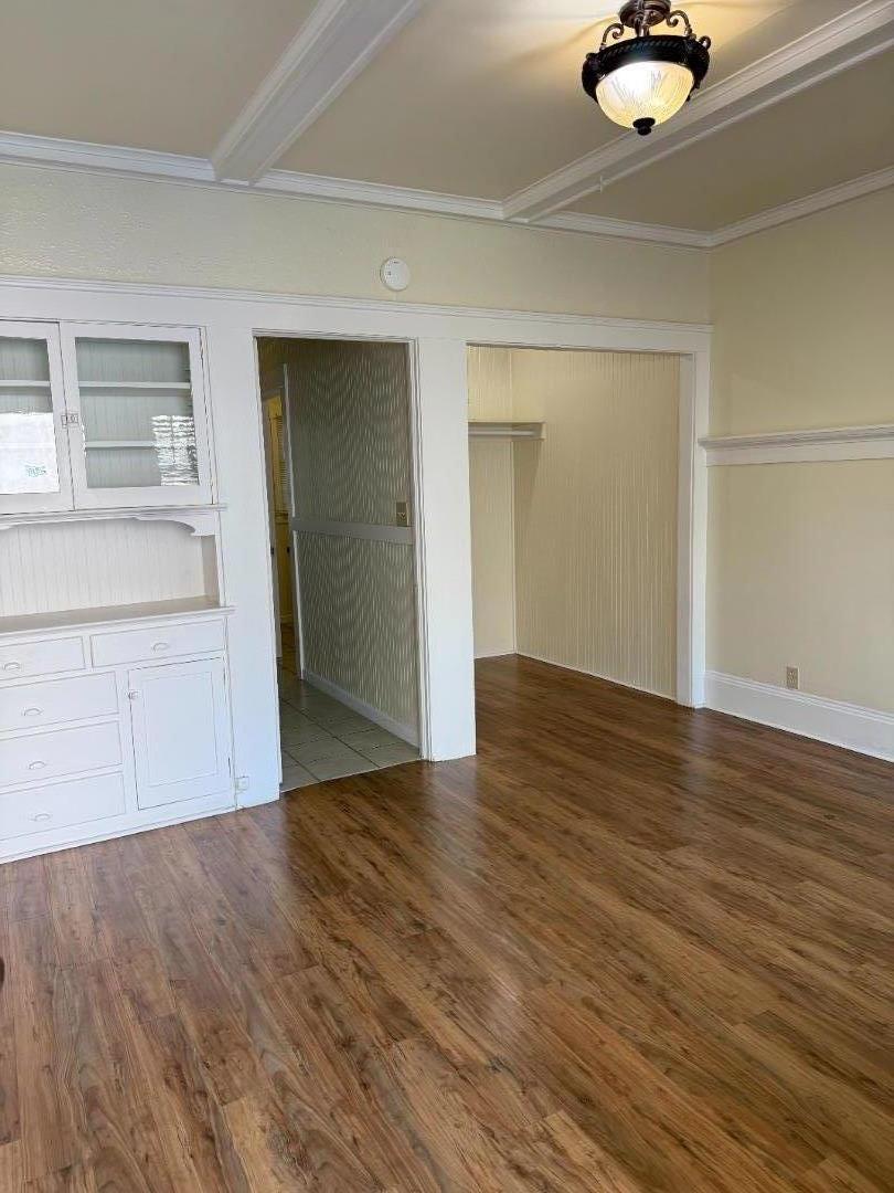 Detail Gallery Image 5 of 9 For 573 Polk St, Monterey,  CA 93940 - – Beds | – Baths