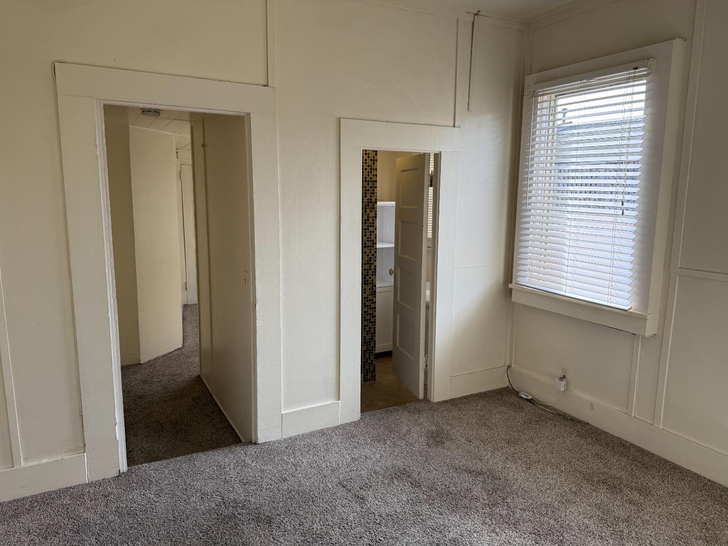 Detail Gallery Image 7 of 9 For 573 Polk St, Monterey,  CA 93940 - – Beds | – Baths