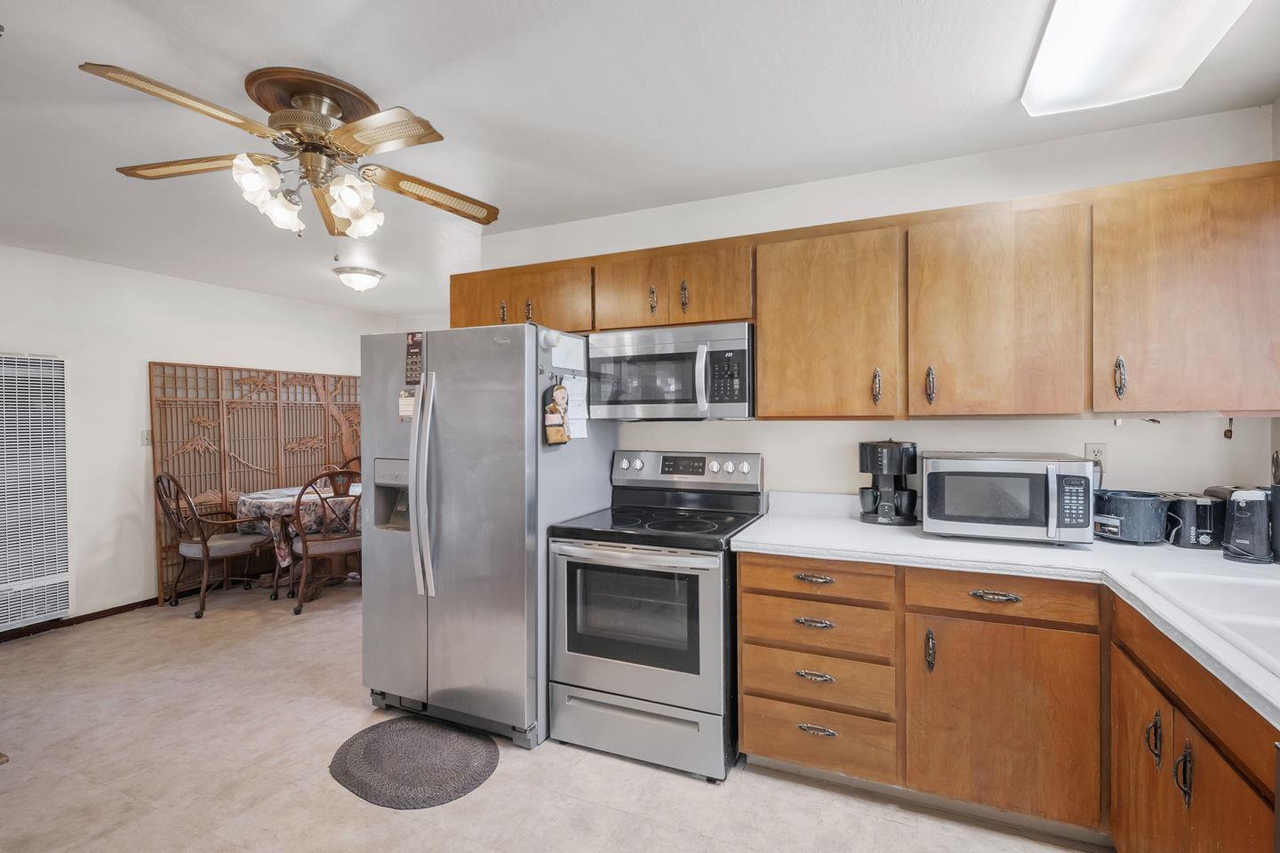 Detail Gallery Image 14 of 23 For 26 Seaview Dr, Bay Point,  CA 94565 - 3 Beds | 2 Baths