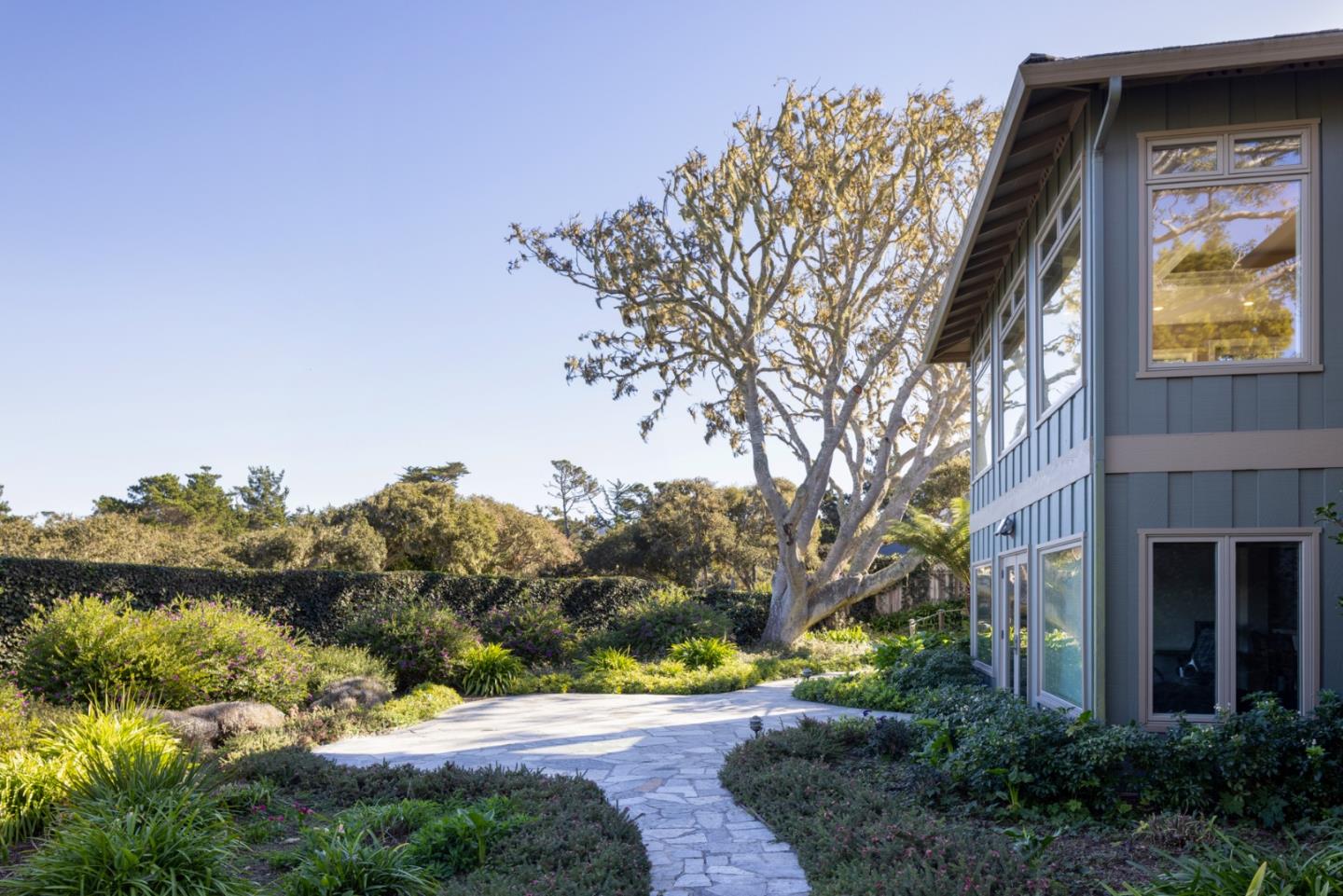 Detail Gallery Image 29 of 39 For 2927 Old 17 Mile Dr, Pebble Beach,  CA 93953 - 6 Beds | 6/1 Baths