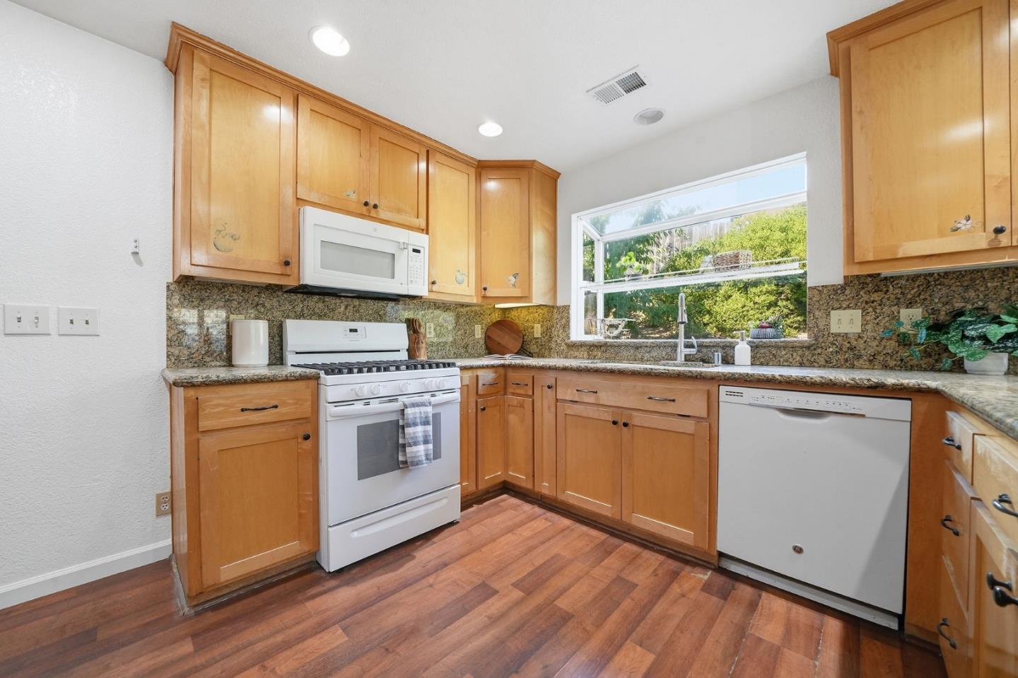 Detail Gallery Image 21 of 70 For 840 Argonaut Dr, Jackson,  CA 95642 - 4 Beds | 2 Baths