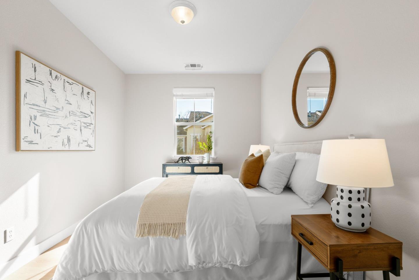 Detail Gallery Image 31 of 47 For 171 Cameron Dr, Mountain View,  CA 94043 - 2 Beds | 2/1 Baths