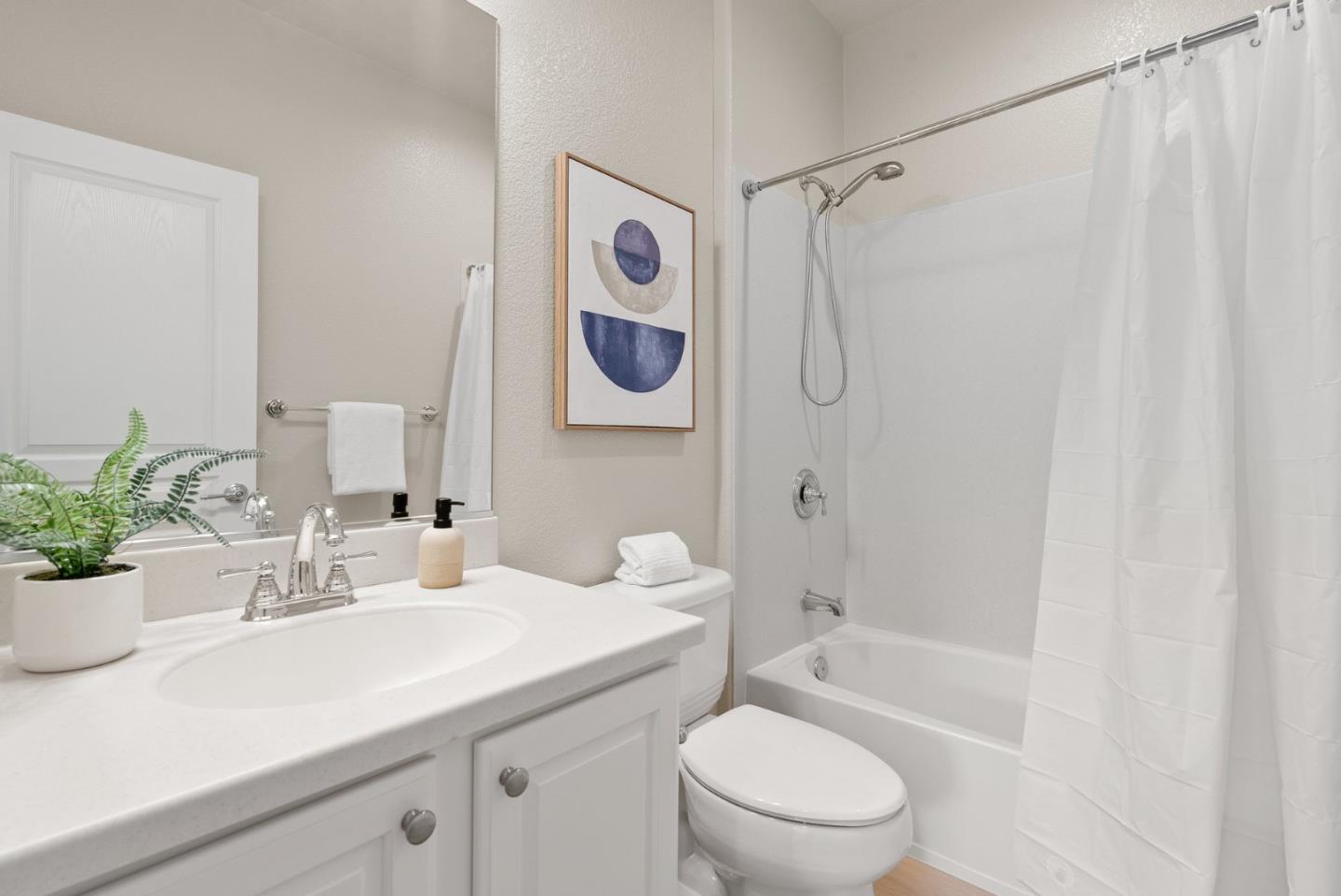 Detail Gallery Image 34 of 47 For 171 Cameron Dr, Mountain View,  CA 94043 - 2 Beds | 2/1 Baths