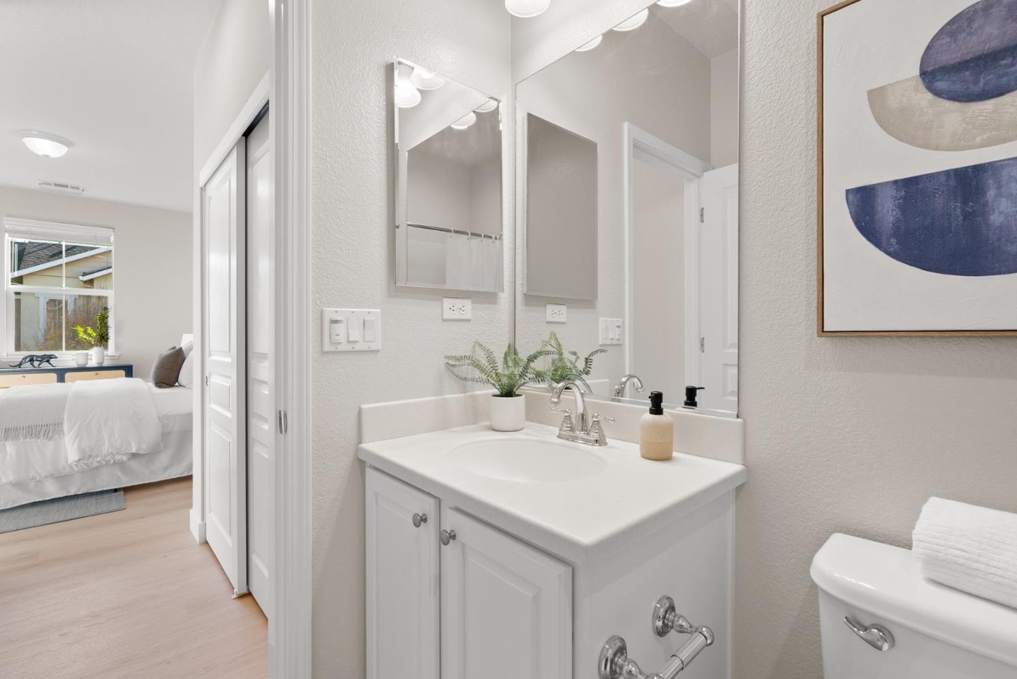 Detail Gallery Image 35 of 47 For 171 Cameron Dr, Mountain View,  CA 94043 - 2 Beds | 2/1 Baths