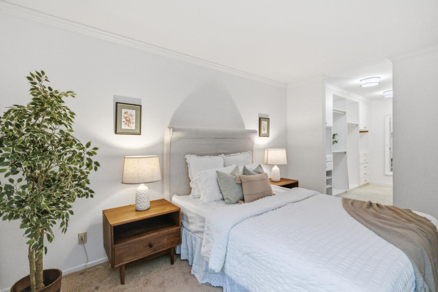 Detail Gallery Image 16 of 38 For 3387 Brittan Ave #2,  San Carlos,  CA 94070 - 2 Beds | 2 Baths