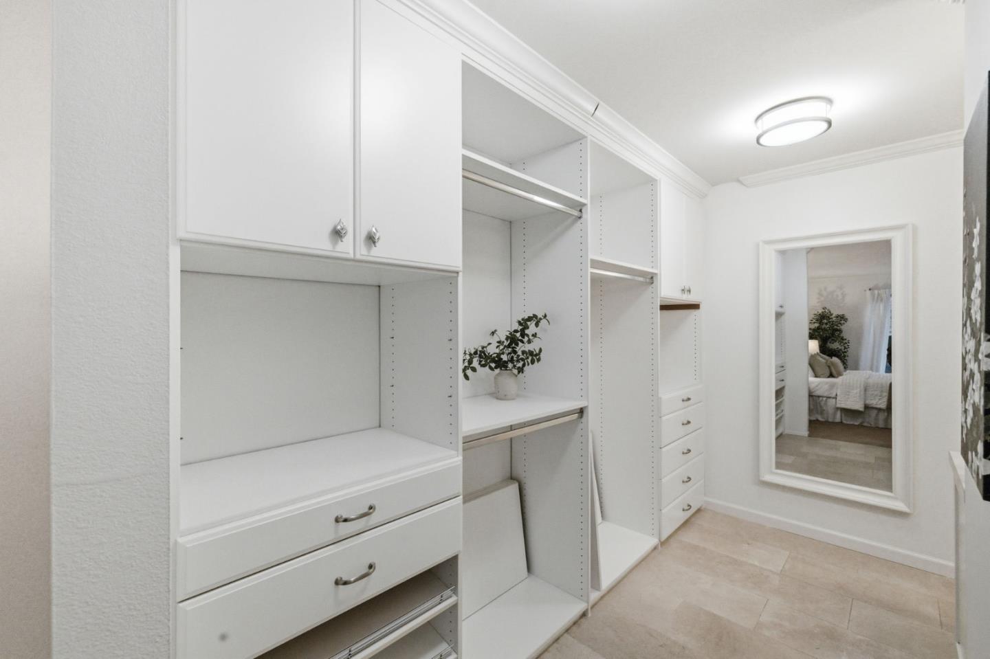 Detail Gallery Image 17 of 38 For 3387 Brittan Ave #2,  San Carlos,  CA 94070 - 2 Beds | 2 Baths