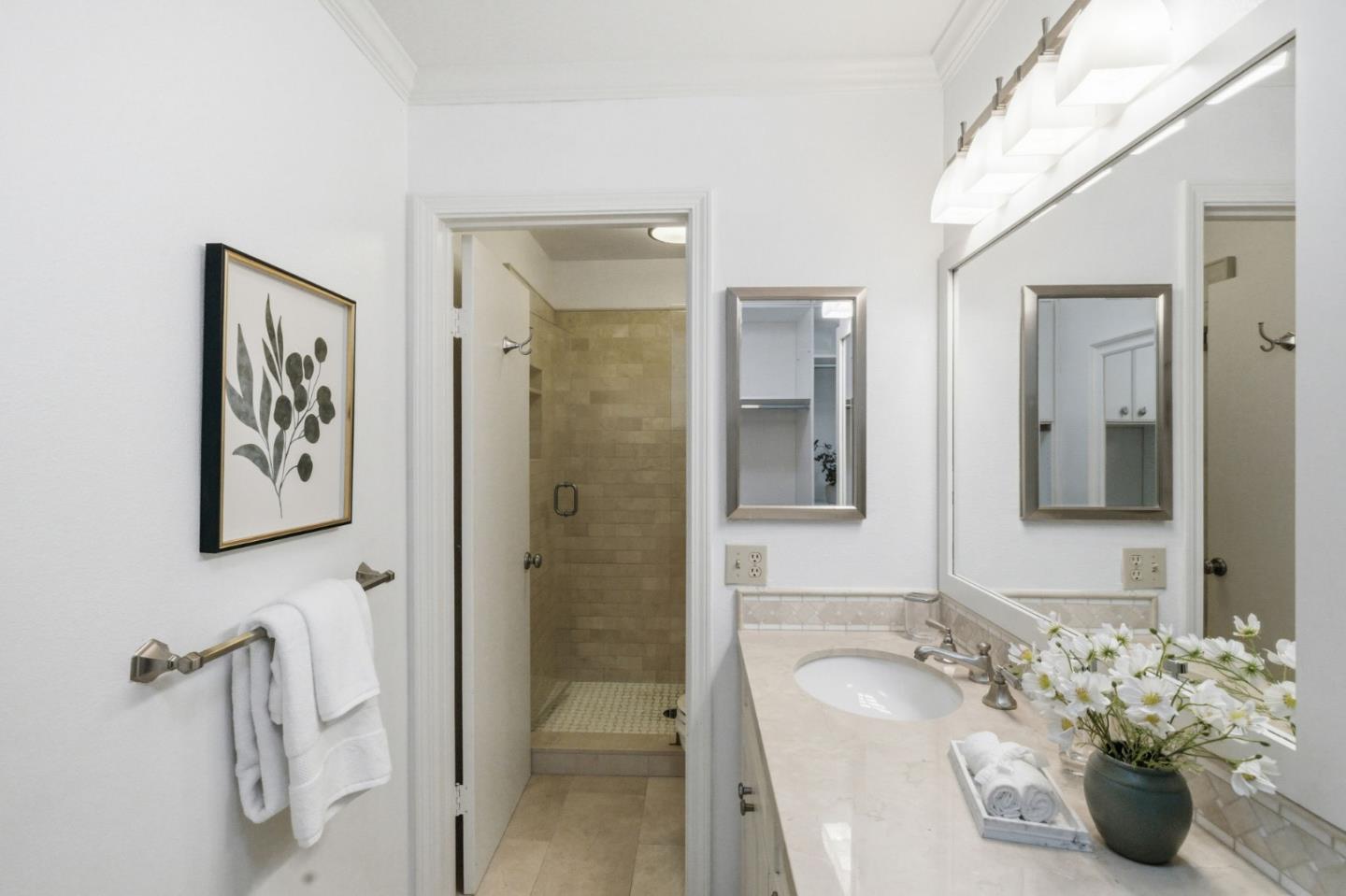 Detail Gallery Image 19 of 38 For 3387 Brittan Ave #2,  San Carlos,  CA 94070 - 2 Beds | 2 Baths