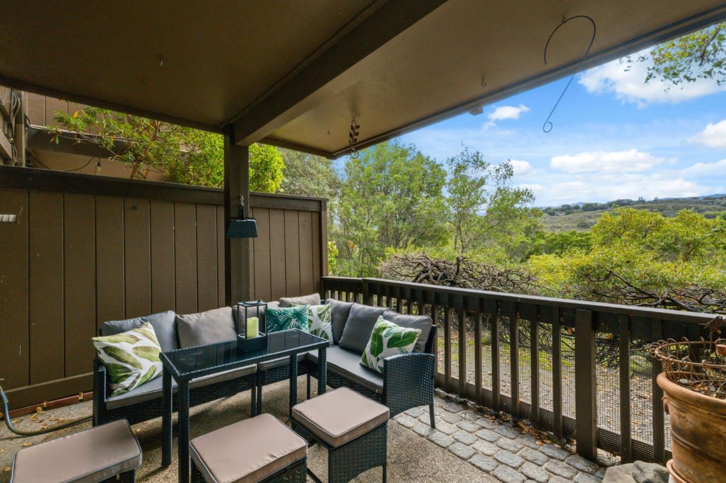 Detail Gallery Image 24 of 38 For 3387 Brittan Ave #2,  San Carlos,  CA 94070 - 2 Beds | 2 Baths