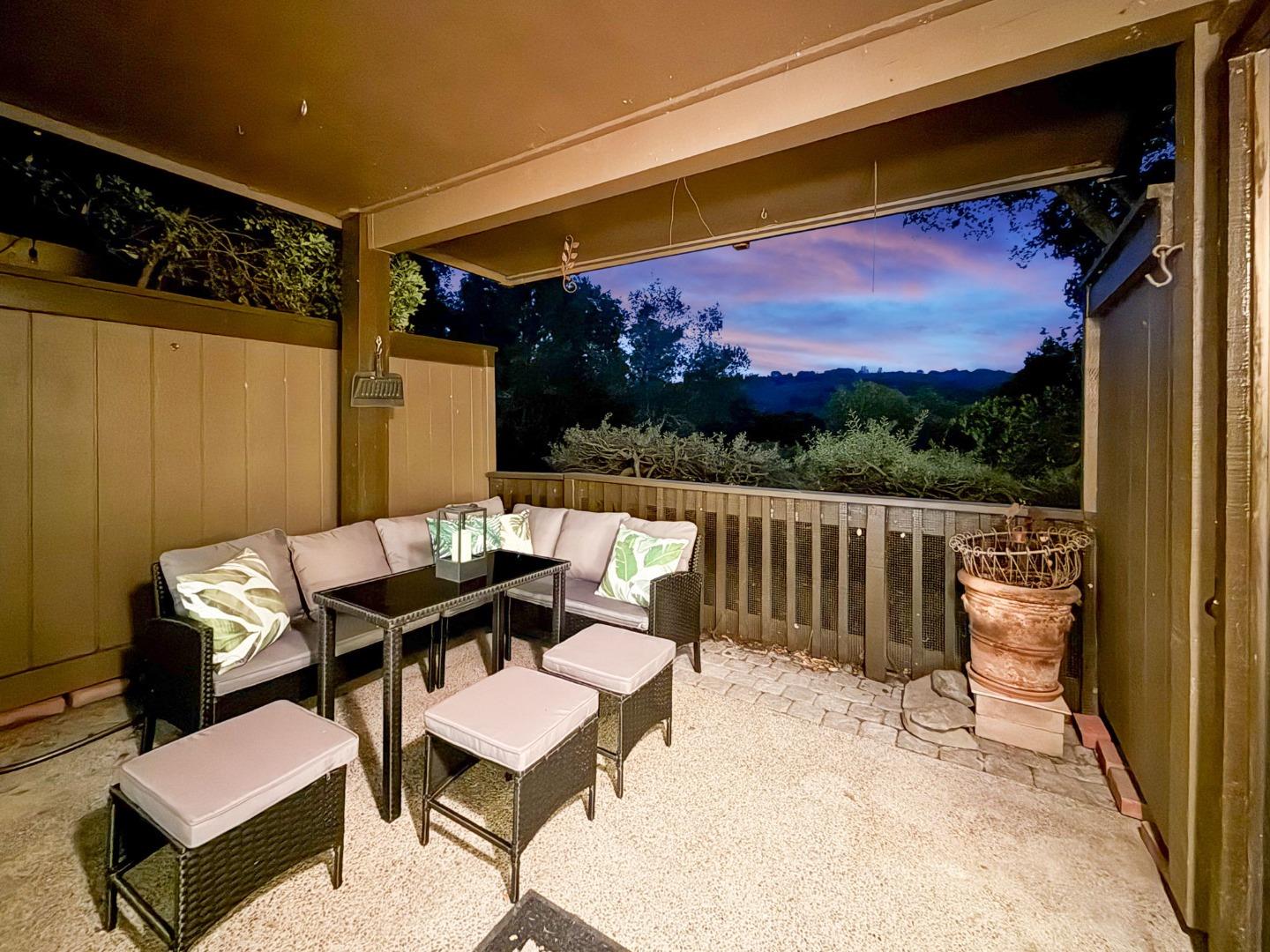 Detail Gallery Image 25 of 38 For 3387 Brittan Ave #2,  San Carlos,  CA 94070 - 2 Beds | 2 Baths