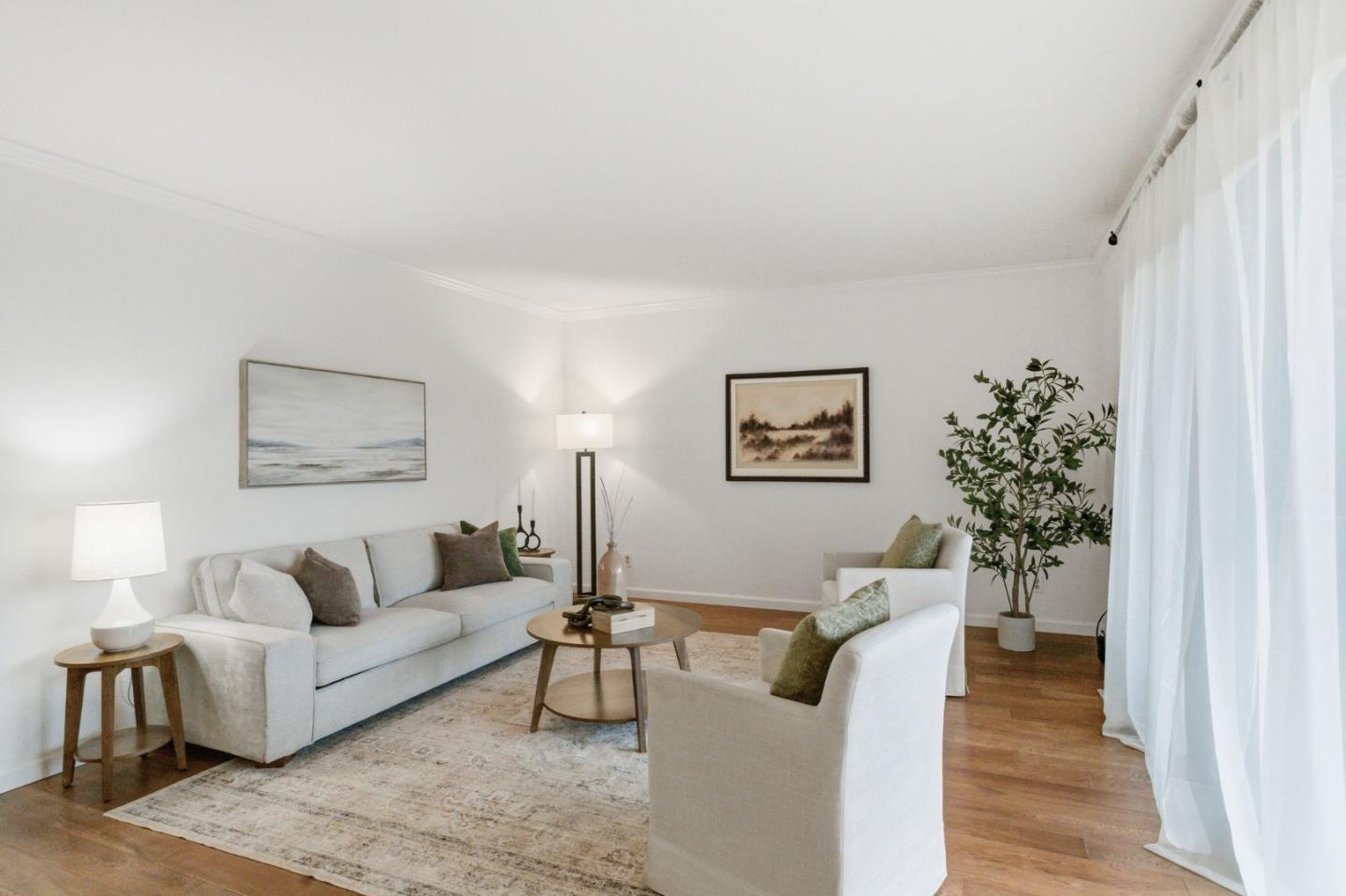 Detail Gallery Image 5 of 38 For 3387 Brittan Ave #2,  San Carlos,  CA 94070 - 2 Beds | 2 Baths