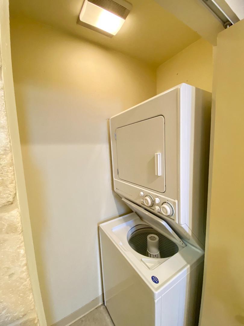 Detail Gallery Image 10 of 15 For 520 N Santa Cruz Ave #200,  Los Gatos,  CA 95030 - 2 Beds | 1 Baths