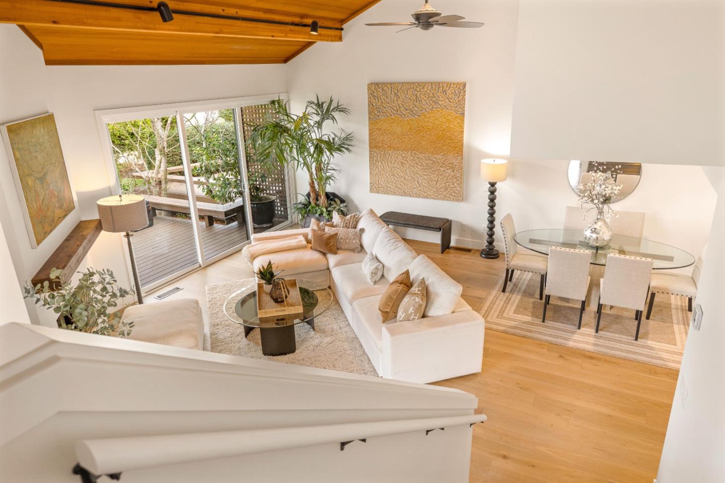 Detail Gallery Image 25 of 38 For 9583 Redwood Ct, Carmel,  CA 93923 - 3 Beds | 3/1 Baths