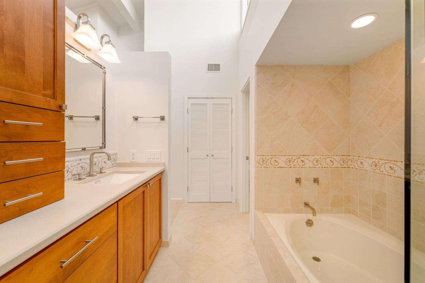 Detail Gallery Image 29 of 38 For 9583 Redwood Ct, Carmel,  CA 93923 - 3 Beds | 3/1 Baths