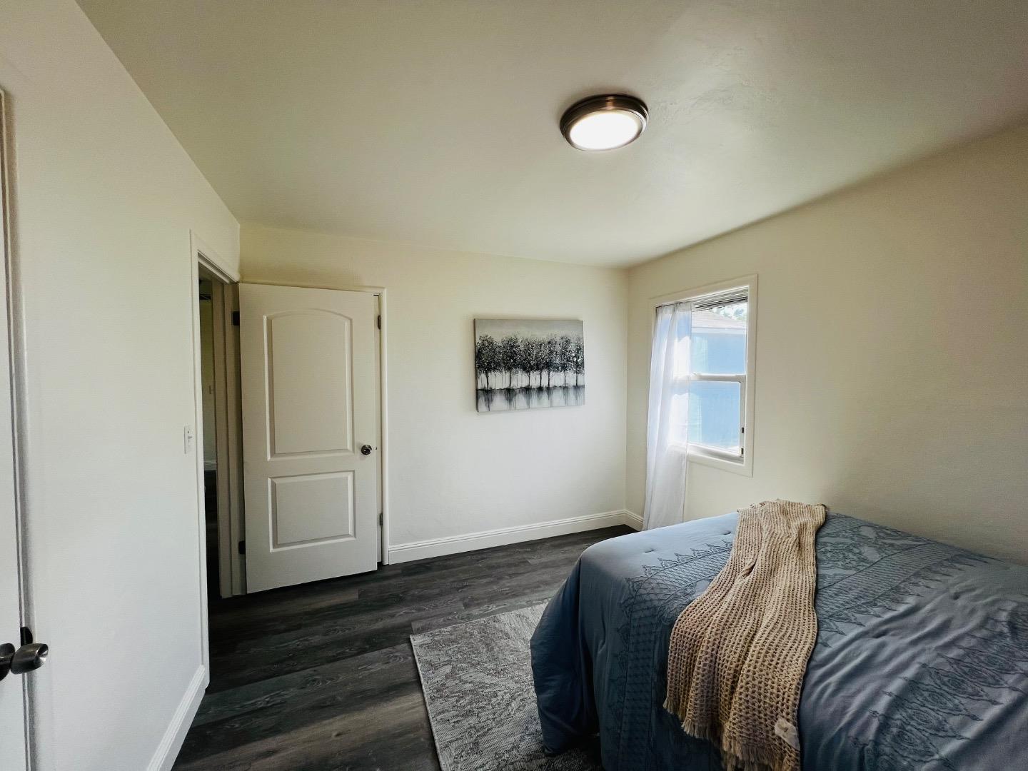 Detail Gallery Image 20 of 28 For 1805 De Ovan Ave, Stockton,  CA 95204 - 4 Beds | 1/1 Baths