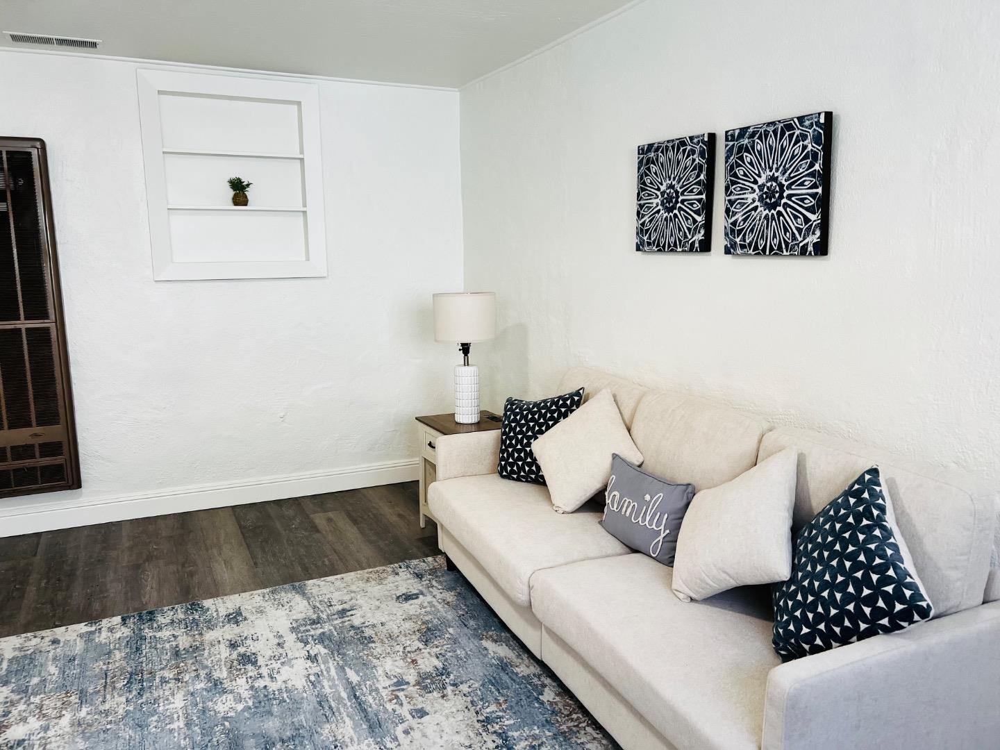 Detail Gallery Image 23 of 28 For 1805 De Ovan Ave, Stockton,  CA 95204 - 4 Beds | 1/1 Baths