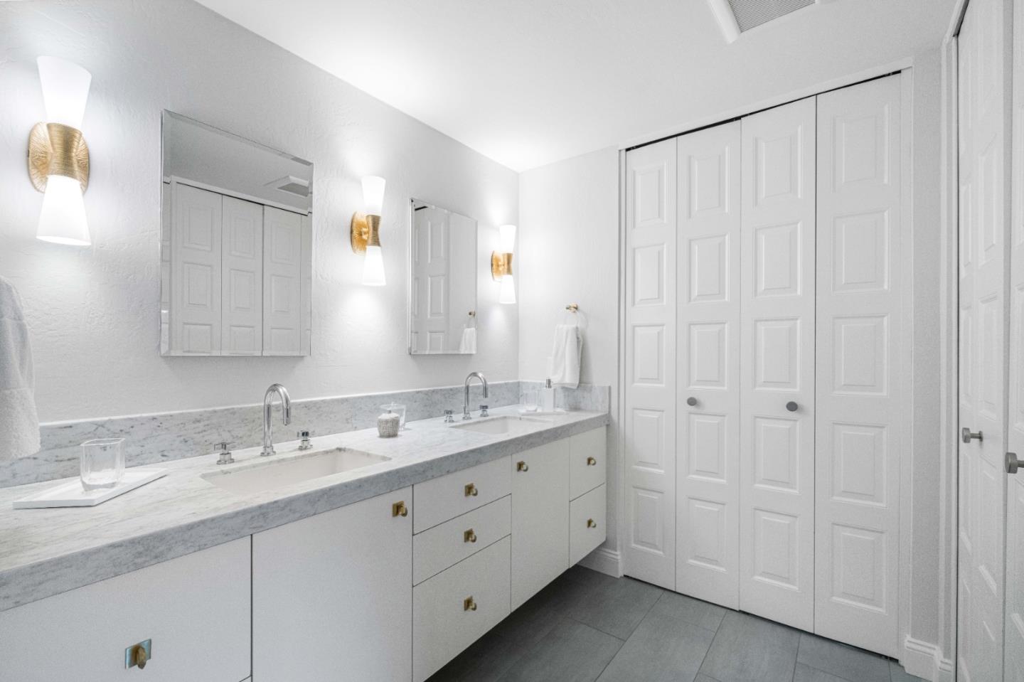 Detail Gallery Image 18 of 31 For 999 Hayman Pl, Los Altos,  CA 94024 - 4 Beds | 2/1 Baths