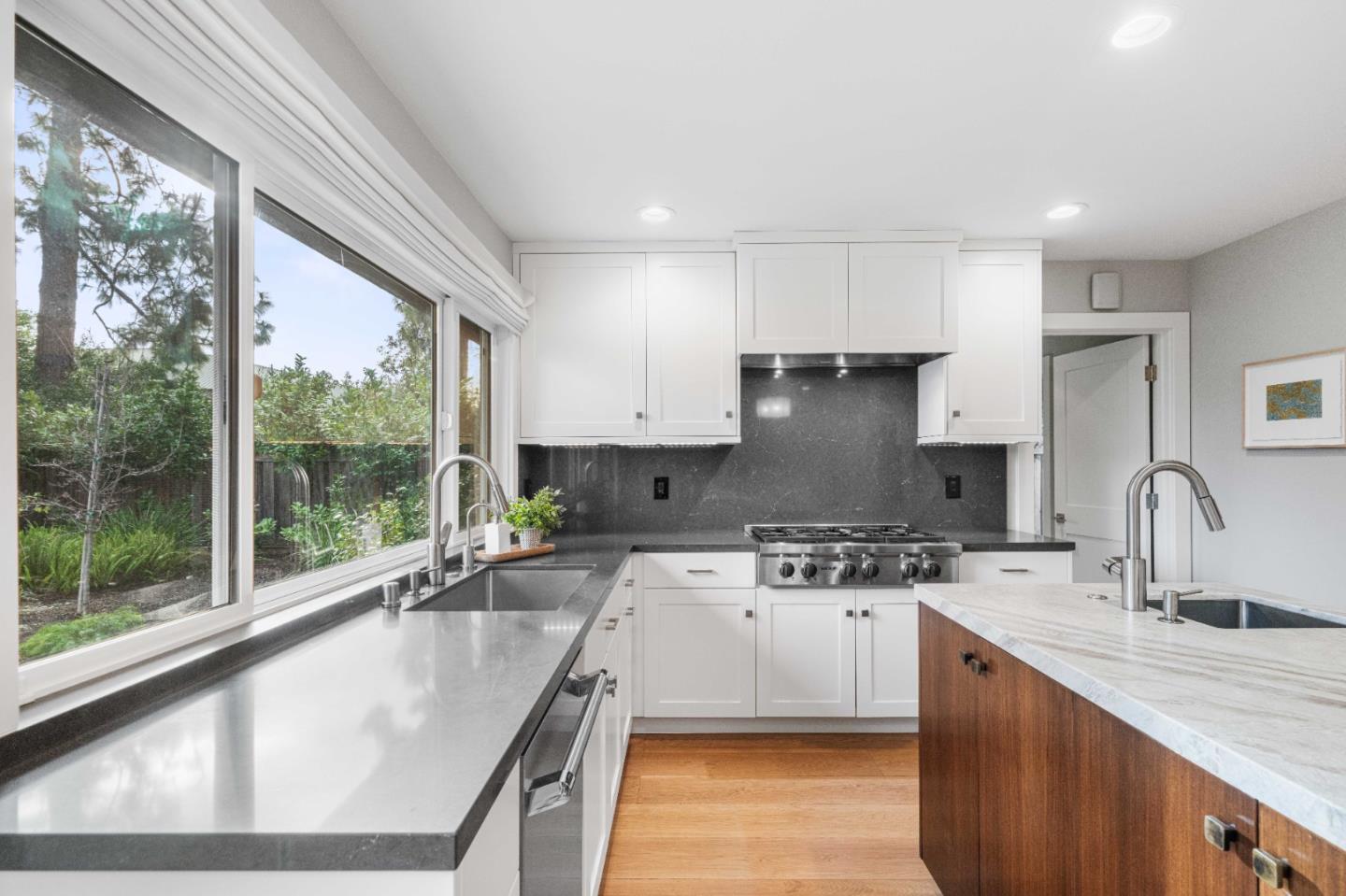 Detail Gallery Image 29 of 31 For 999 Hayman Pl, Los Altos,  CA 94024 - 4 Beds | 2/1 Baths