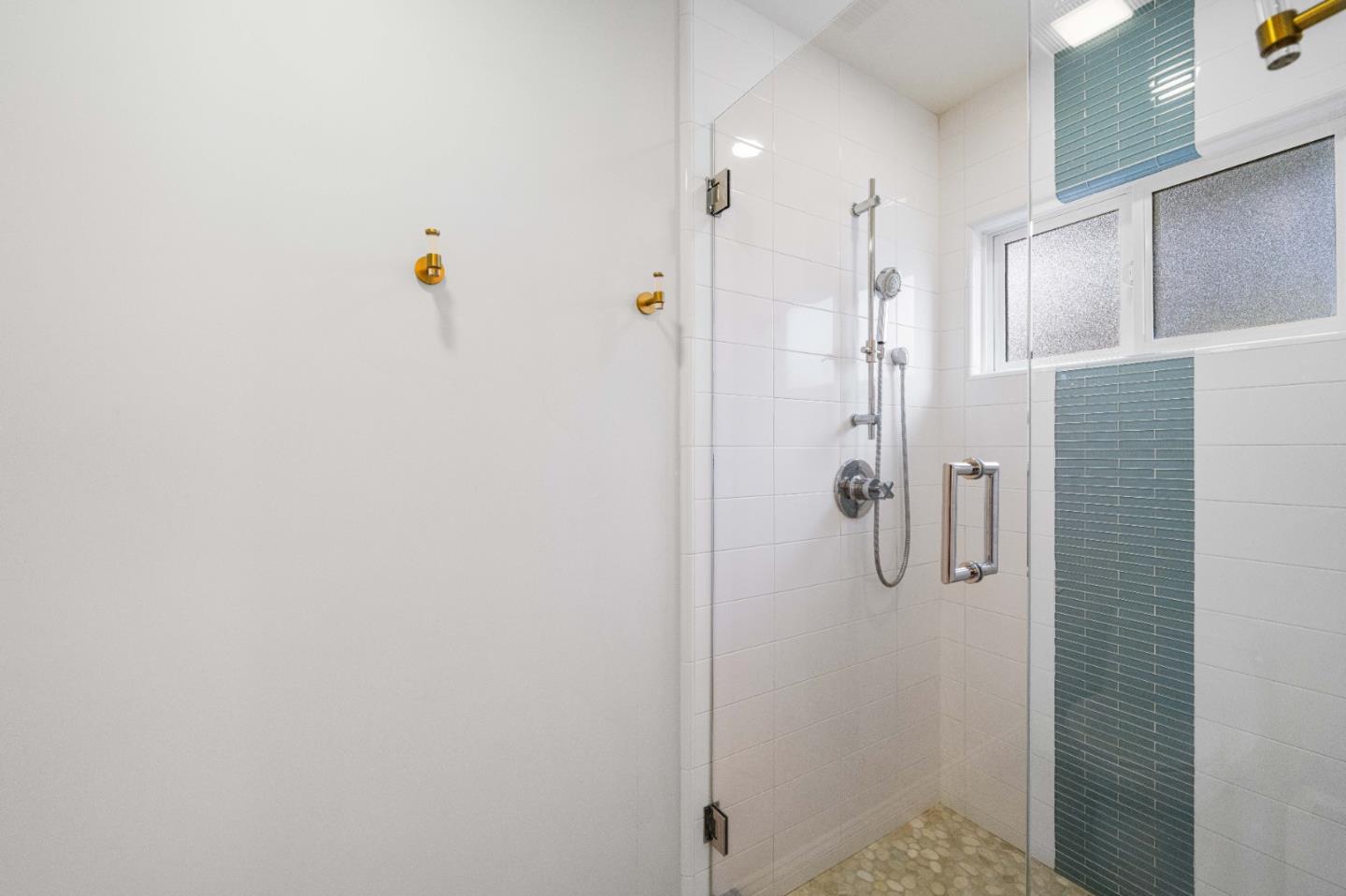 Detail Gallery Image 30 of 31 For 999 Hayman Pl, Los Altos,  CA 94024 - 4 Beds | 2/1 Baths