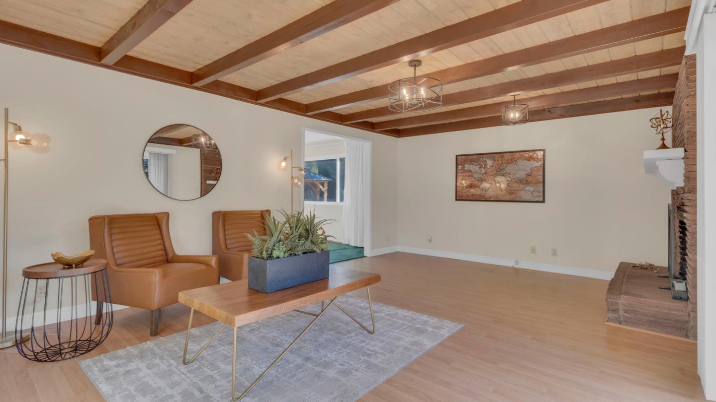 Detail Gallery Image 12 of 25 For 3294 Pearltone Dr, San Jose,  CA 95117 - 3 Beds | 2 Baths