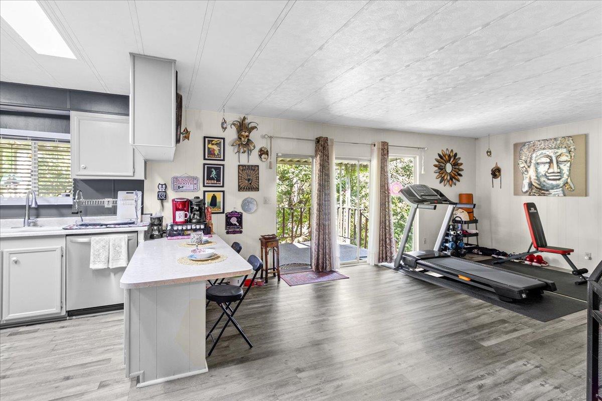 Detail Gallery Image 13 of 27 For 17617 Pond Derosa #29,  Salinas,  CA 93907 - 2 Beds | 2 Baths