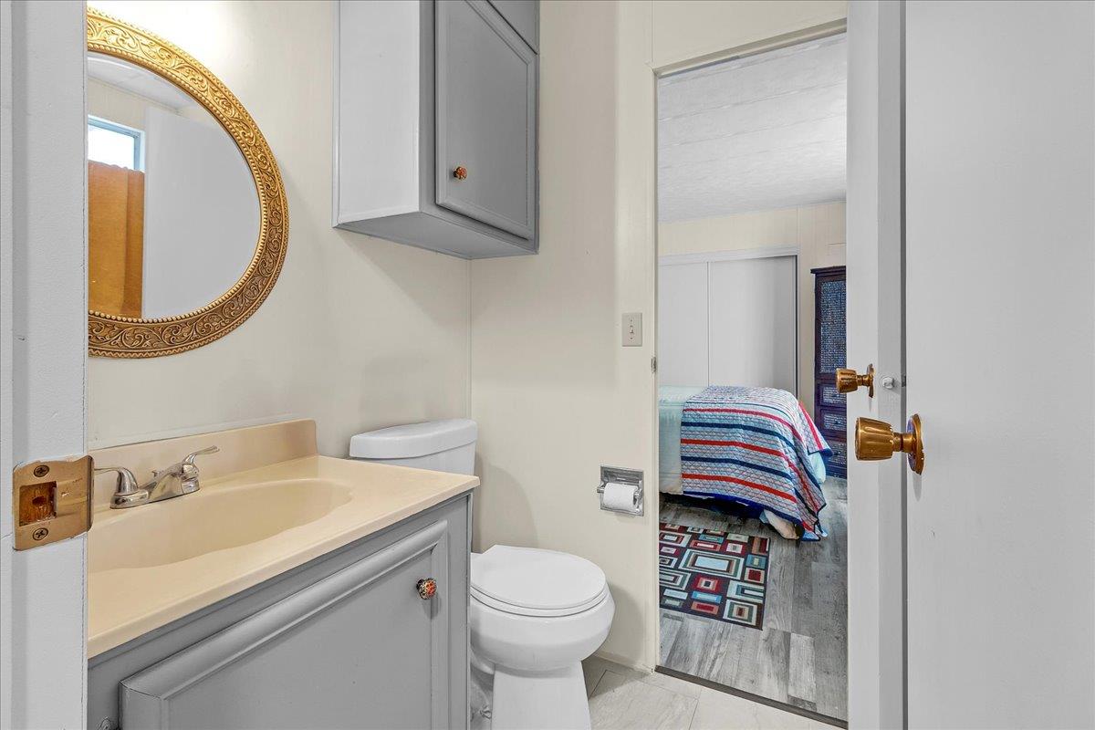 Detail Gallery Image 18 of 27 For 17617 Pond Derosa #29,  Salinas,  CA 93907 - 2 Beds | 2 Baths