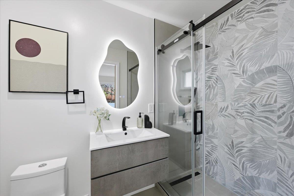 Detail Gallery Image 35 of 64 For 2633 Somerset Ave, Castro Valley,  CA 94546 - 3 Beds | 2 Baths