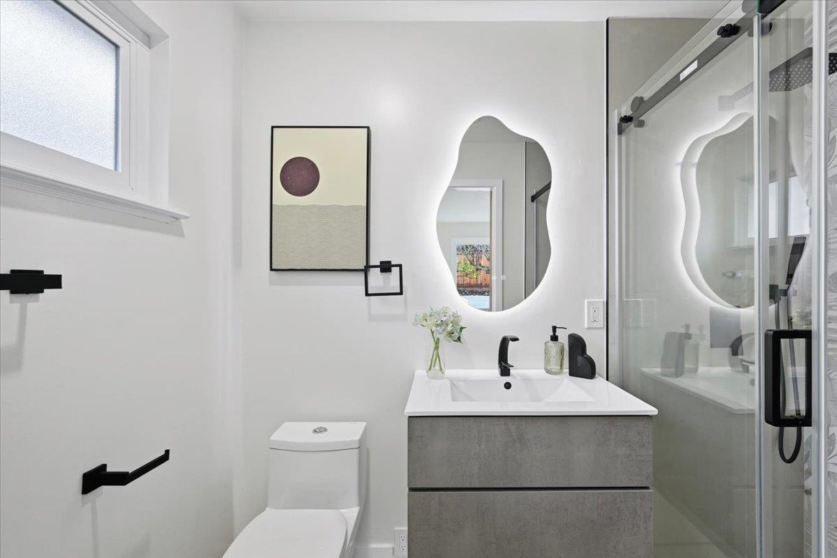 Detail Gallery Image 36 of 64 For 2633 Somerset Ave, Castro Valley,  CA 94546 - 3 Beds | 2 Baths