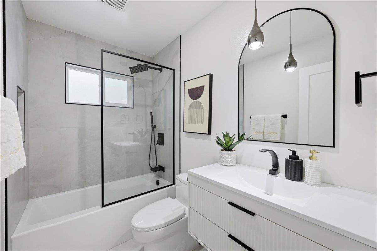 Detail Gallery Image 48 of 64 For 2633 Somerset Ave, Castro Valley,  CA 94546 - 3 Beds | 2 Baths